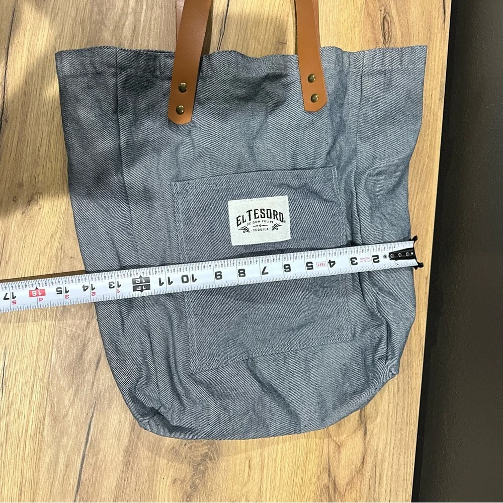 El Tosoro tequila tote bag denim leather gold pockets - Picture 9 of 11
